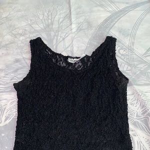 black ruffle tank top